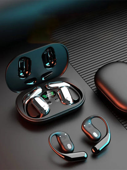 AI Translator Earbuds 3-in-1 144 Languages Noise Cancelling Bluetooth 5.3 Smart Voice Instant Real-Time Translation Headset